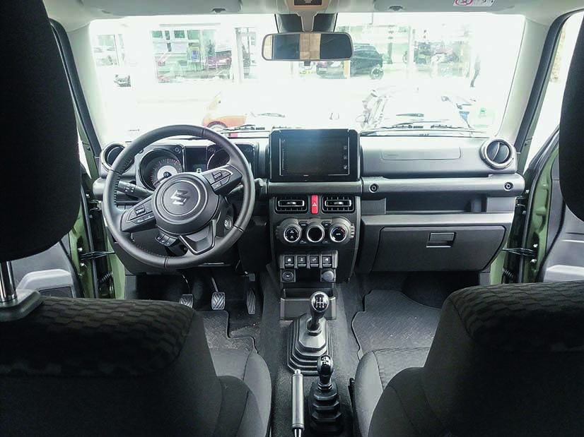 Suzuki Jimny Cockpit